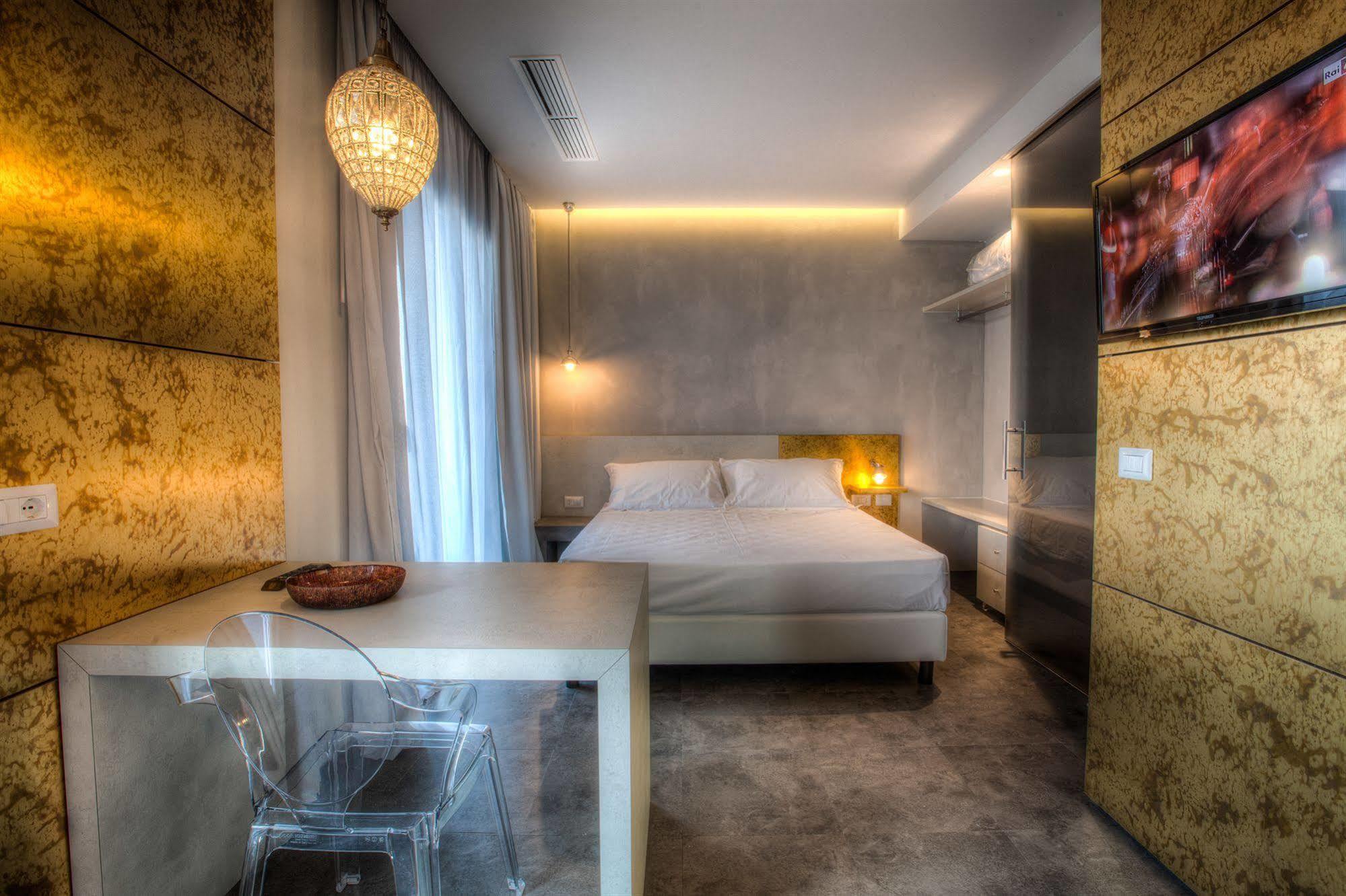 Bell Suite Hotel Белариа-Игеа Марина Екстериор снимка